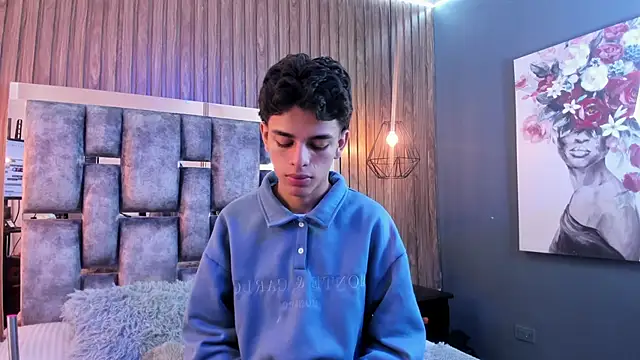 Snapshot of owen__johnson chatting on November 2025 12:50:02 PM owen johnson online show from November 2025 12:50:02 PM