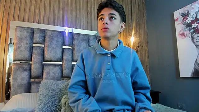 Snapshot of owen__johnson chatting on November 2025 11:43:02 AM owen johnson online show from November 2025 11:43:02 AM