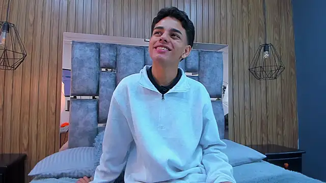 Snapshot of owen__johnson chatting on November 2025 12:15:02 PM owen johnson online show from November 2025 12:15:02 PM