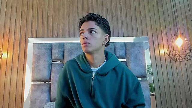 Snapshot of owen__johnson chatting on November 2025 11:45:01 AM owen johnson online show from November 2025 11:45:01 AM