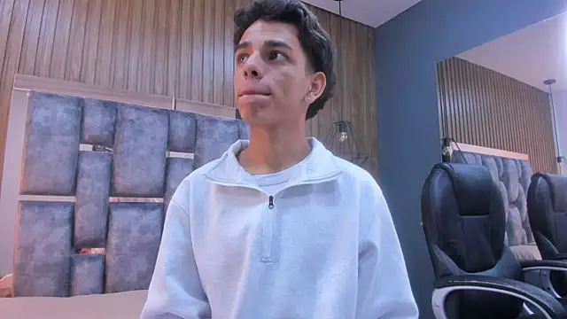 owen  johnson online show from April 2026 11:32:01 AM