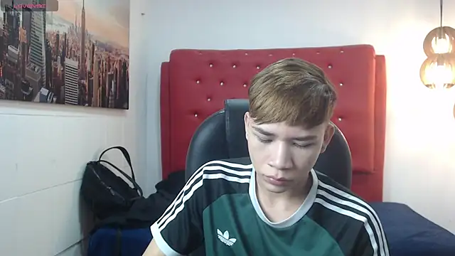 nathanclay online show from December 2025 03:26:02 AM