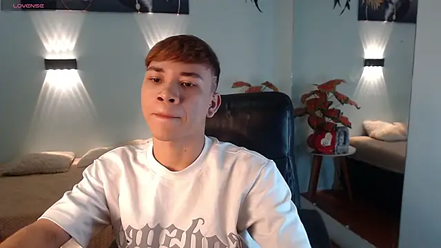 nathanclay online show from January 2026 04:07:02 AM