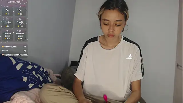 Snapshot of brisazanes chatting on November 2025 07:19:01 PM brisazanes online show from November 2025 07:19:01 PM