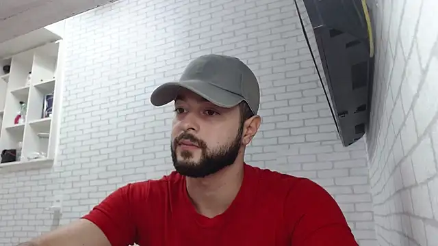 BombeiroHotx online show from May 2026 09:23:02 PM