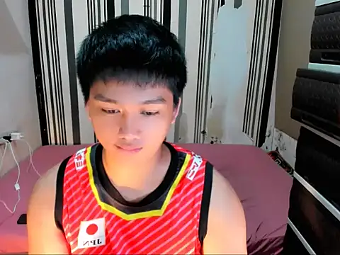 Snapshot of Mister_officer69 chatting on March 2026 12:39:01 AM Mister officer69 online show from March 2026 12:39:01 AM