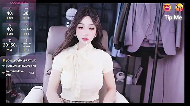 Snapshot of kelariy chatting on September 2025 01:55:02 PM kelariy online show from September 2025 01:55:02 PM