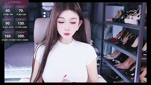 Snapshot of kelariy chatting on October 2025 02:07:01 PM kelariy online show from October 2025 02:07:01 PM