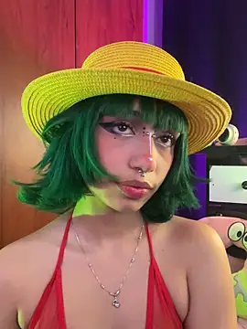 zoelight18 online show from May 2026 03:59:01 AM