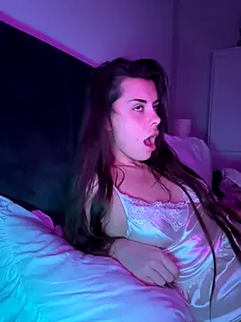 Snapshot of AlitaNova chatting on November 2025 09:13:01 PM AlitaNova online show from November 2025 09:13:01 PM