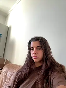 Snapshot of AlitaNova chatting on November 2025 09:37:01 AM AlitaNova online show from November 2025 09:37:01 AM