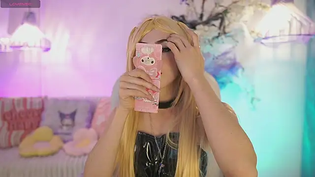 JadeSummerr online show from October 2025 11:47:02 AM