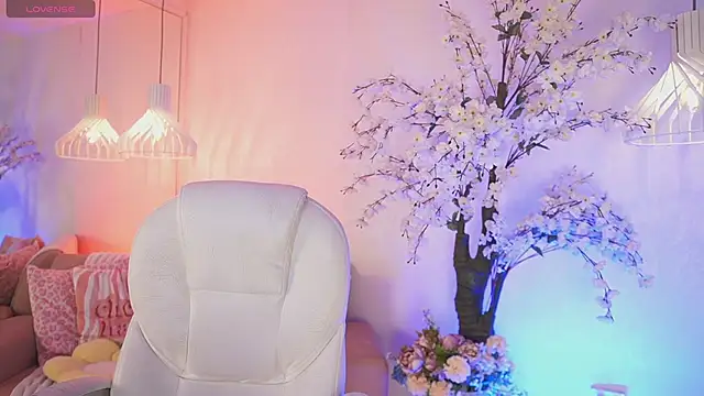 JadeSummerr online show from November 2025 11:43:02 AM