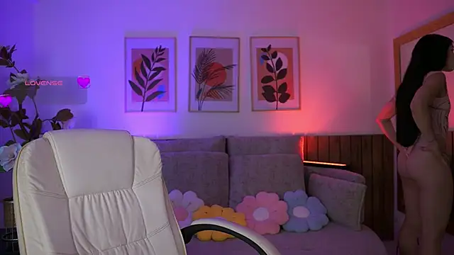 JadeSummerr online show from June 2026 11:44:01 AM