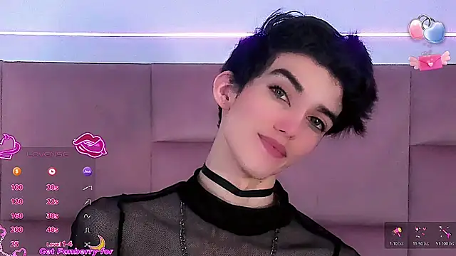 Snapshot of Baby_FenixTS chatting on December 2025 02:17:02 AM Baby FenixTS online show from December 2025 02:17:02 AM