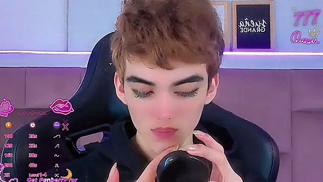 Baby FenixTS online show from February 2026 07:04:02 PM