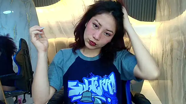 valentina r  online show from February 2026 03:11:01 AM