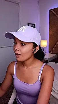 Snapshot of BelhaLawuo chatting on January 2026 07:39:01 PM BelhaLawuo online show from January 2026 07:39:01 PM