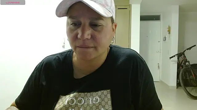 Snapshot of haashkyo chatting on May 2026 04:41:01 AM haashkyo online show from May 2026 04:41:01 AM