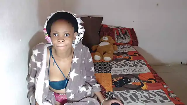 EssenceLovers online show from April 2026 09:37:01 AM