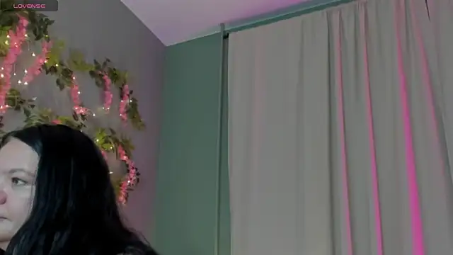 Snapshot of sandra_jackson chatting on November 2025 02:34:02 AM sandra jackson online show from November 2025 02:34:02 AM