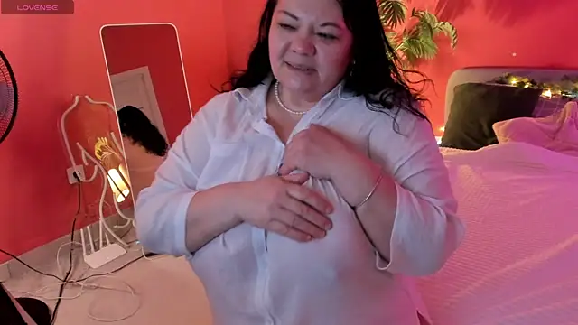 Snapshot of sandra_jackson chatting on February 2026 02:49:02 AM sandra jackson online show from February 2026 02:49:02 AM