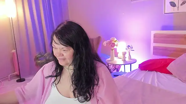 Snapshot of sandra_jackson chatting on February 2026 02:45:01 AM sandra jackson online show from February 2026 02:45:01 AM