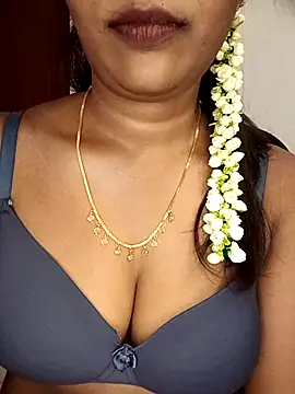 Tamil kavinila online show from March 2026 11:58:02 AM