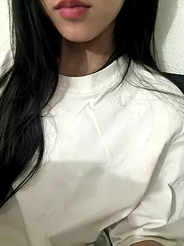 Snapshot of Desi_sara chatting on October 2025 02:51:01 PM Desi sara online show from October 2025 02:51:01 PM