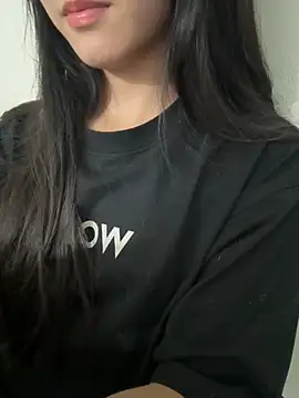 Snapshot of Desi_sara chatting on October 2025 03:36:02 AM Desi sara online show from October 2025 03:36:02 AM