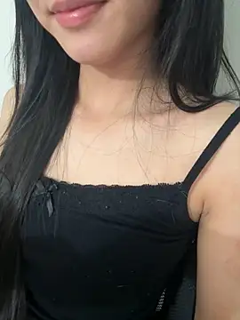 Snapshot of Desi_sara chatting on November 2025 03:14:02 PM Desi sara online show from November 2025 03:14:02 PM