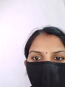 Snapshot of poojam93 chatting on November 2025 03:39:01 AM poojam93 online show from November 2025 03:39:01 AM