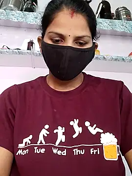 Snapshot of poojam93 chatting on November 2025 03:43:02 AM poojam93 online show from November 2025 03:43:02 AM