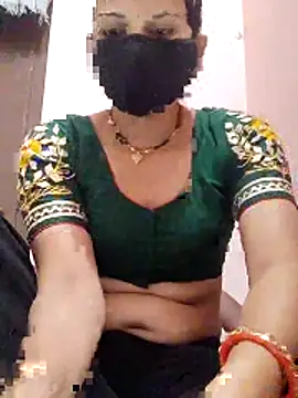 Snapshot of poojam93 chatting on December 2025 03:33:02 AM poojam93 online show from December 2025 03:33:02 AM