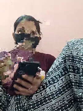 Snapshot of poojam93 chatting on December 2025 04:35:02 PM poojam93 online show from December 2025 04:35:02 PM