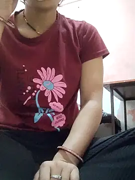 poojam93 online show from February 2026 12:26:01 AM