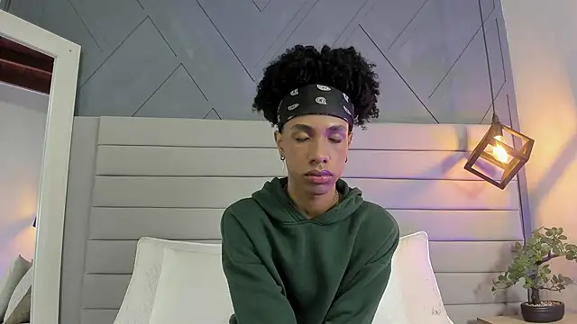 Snapshot of Johan_gz_ chatting on November 2025 11:31:02 AM Johan gz online show from November 2025 11:31:02 AM