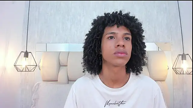 Johan gz  online show from February 2026 11:33:01 AM