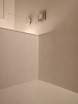 sarahkat86 online show from February 2026 12:51:02 AM