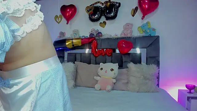 Jade rey  online show from February 2026 03:35:01 AM