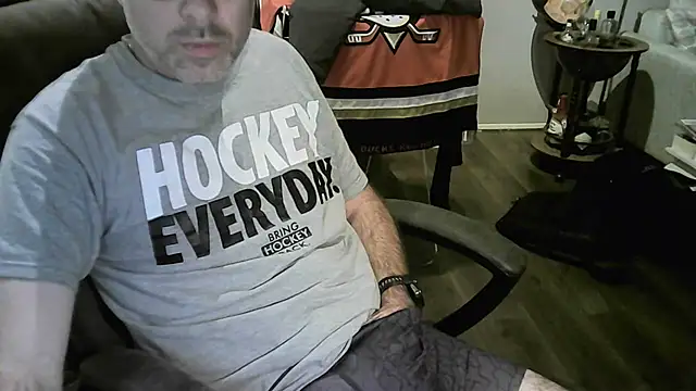 Snapshot of Chrisprngr chatting on October 2025 09:06:02 AM Chrisprngr online show from October 2025 09:06:02 AM