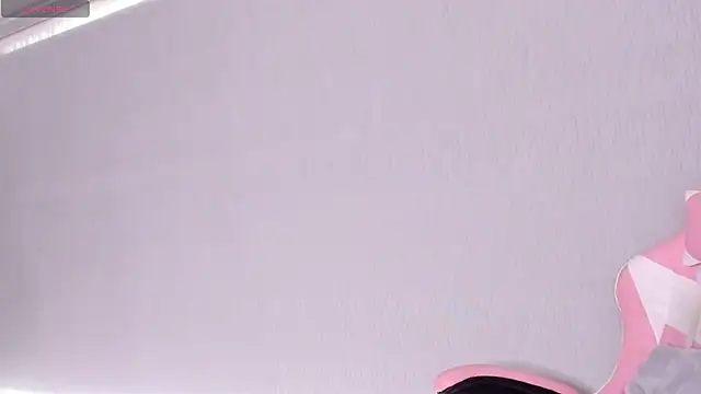 kendal hot01 online show from January 2026 02:22:02 PM