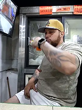 Catire10  online show from November 2025 01:44:01 PM