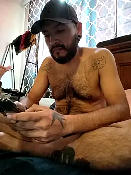 Snapshot of rvc1cld chatting on September 2025 04:51:02 PM rvc1cld online show from September 2025 04:51:02 PM