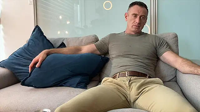 TheDonnyBasilisk online show from November 2025 06:54:01 PM