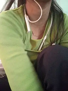 Neha Tyagi online show from November 2025 05:50:01 AM