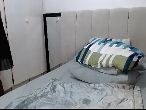 Snapshot of SplendidThalita chatting on November 2025 11:09:01 PM SplendidThalita online show from November 2025 11:09:01 PM