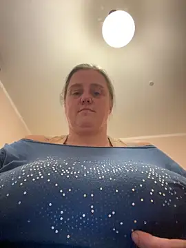 vaccabbw online show from November 2025 04:07:01 PM