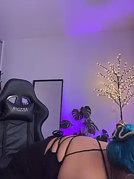 Snapshot of HATSUNE__ chatting on December 2025 09:51:02 AM HATSUNE online show from December 2025 09:51:02 AM