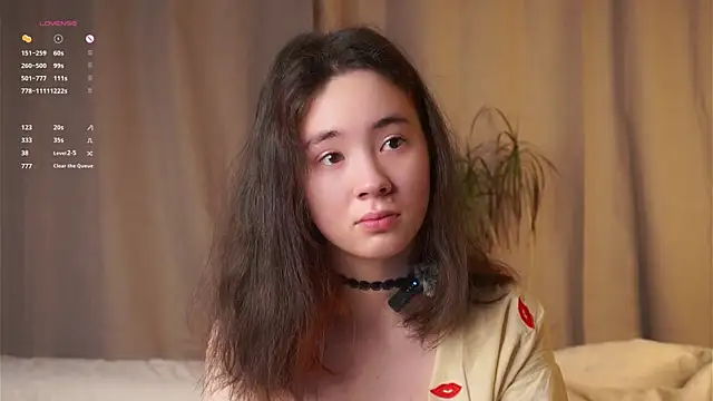 Snapshot of AlbertaClack chatting on December 2025 12:11:02 PM AlbertaClack online show from December 2025 12:11:02 PM